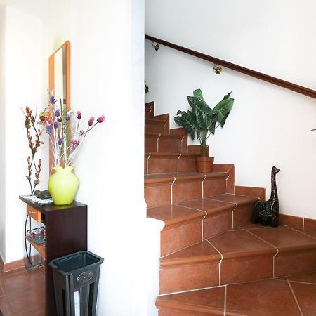 3 Bedroom Awesome Home In La Algaba Екстериор снимка